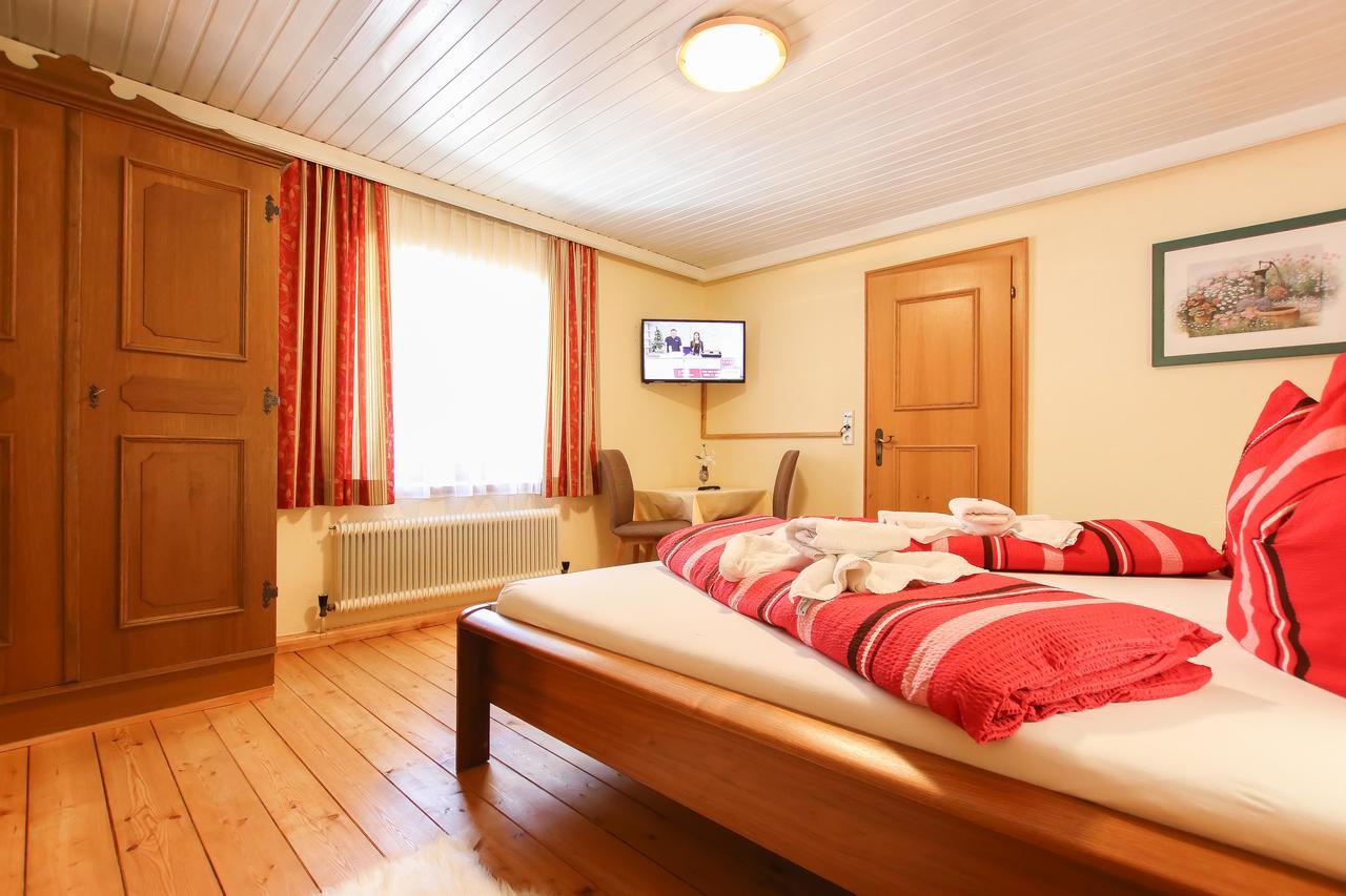 Gasthof-Pension Frohnwies Weissbach bei Lofer Exterior photo